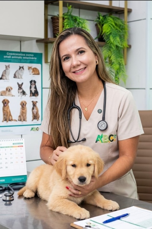 Dra. Lorena Borges Alves